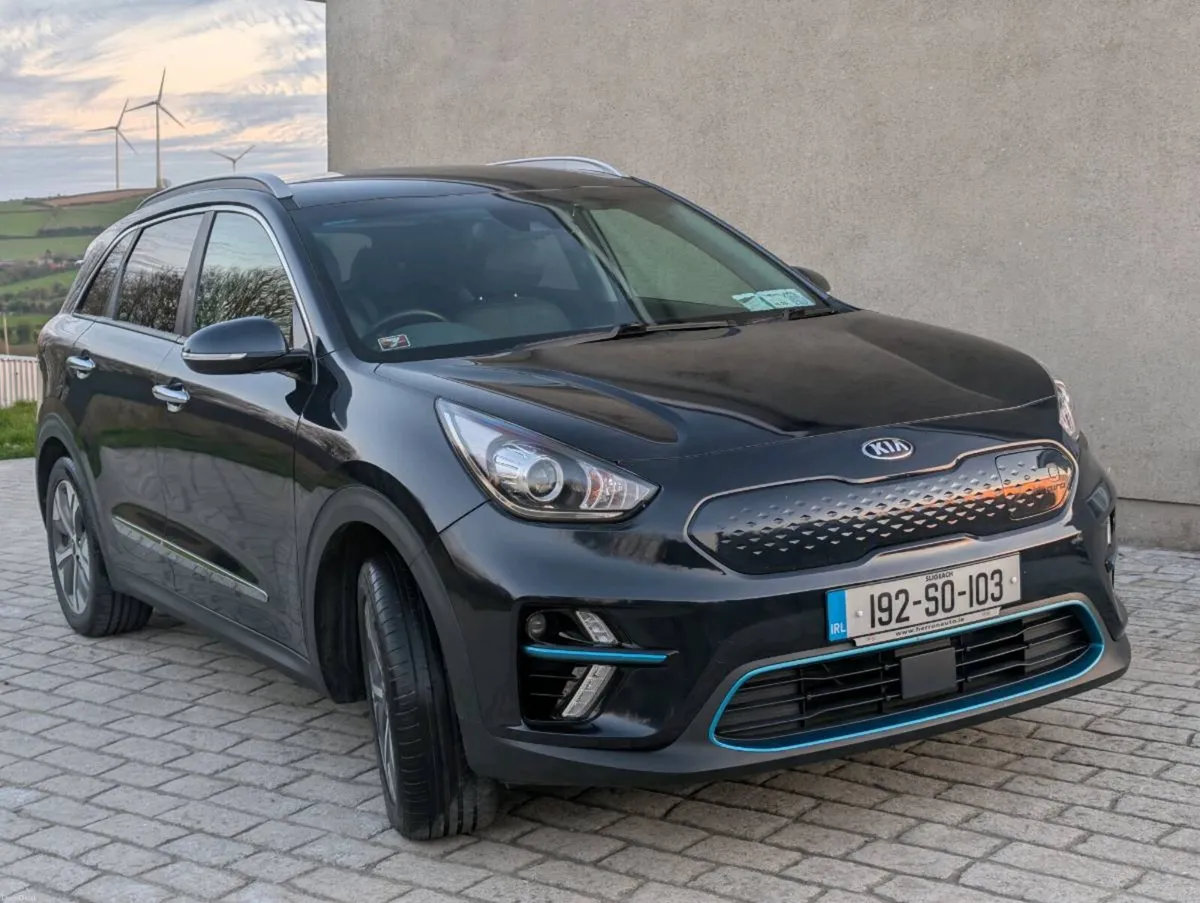 192 Kia eNiro LR - Image 1