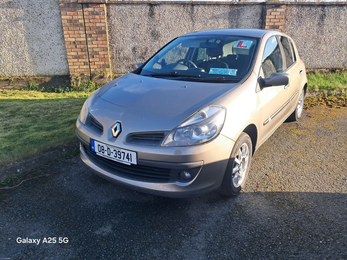 Renault Clio 2008 - Image 1