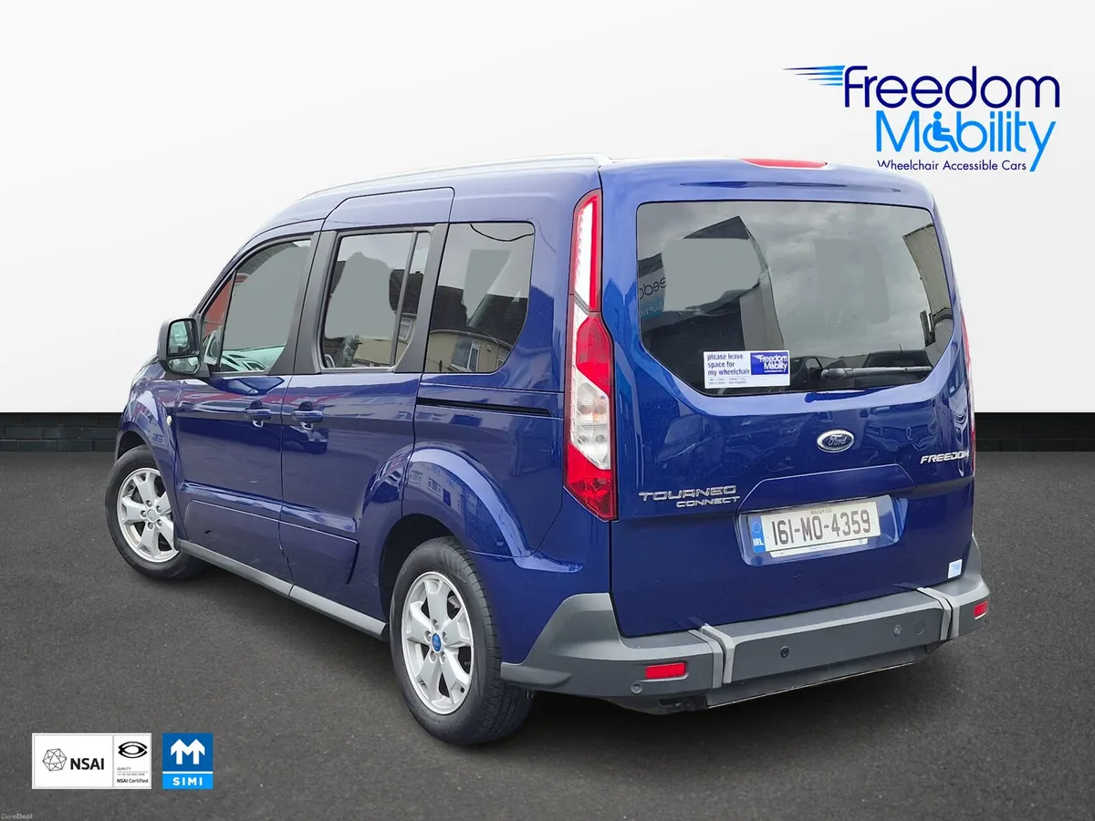 Ford Tourneo Connect Wheelchair Access - Image 4