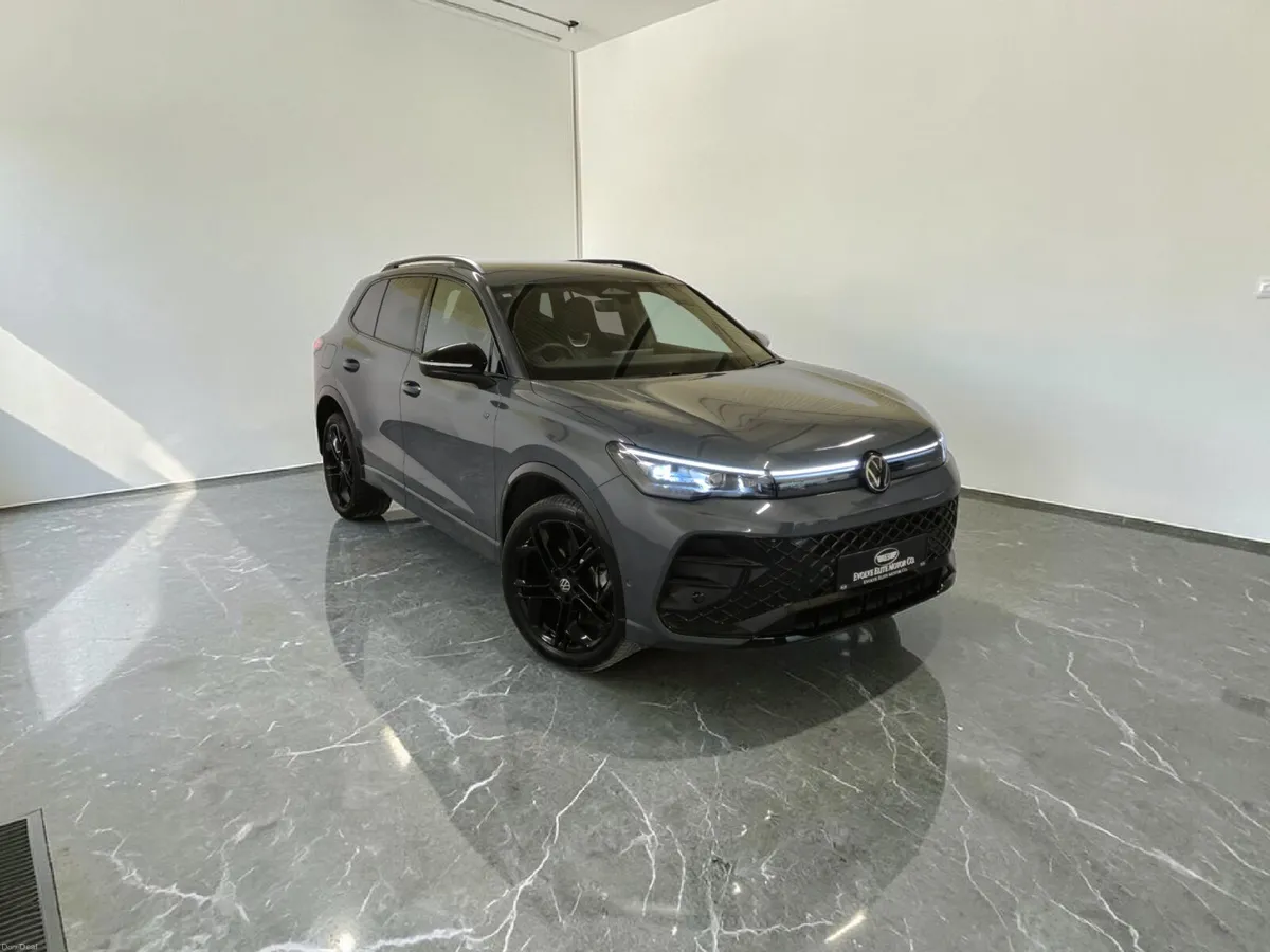 Volkswagen Tiguan R-line 1.5tsi PHEV 2025 - Image 2
