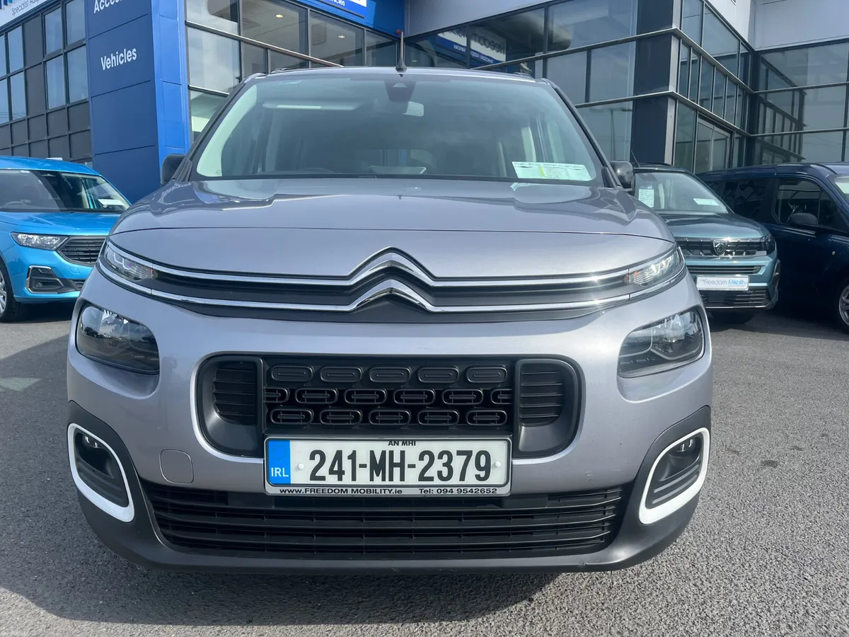 Citroen Berlingo 2024 Auto, TAXI SPEC - Image 2