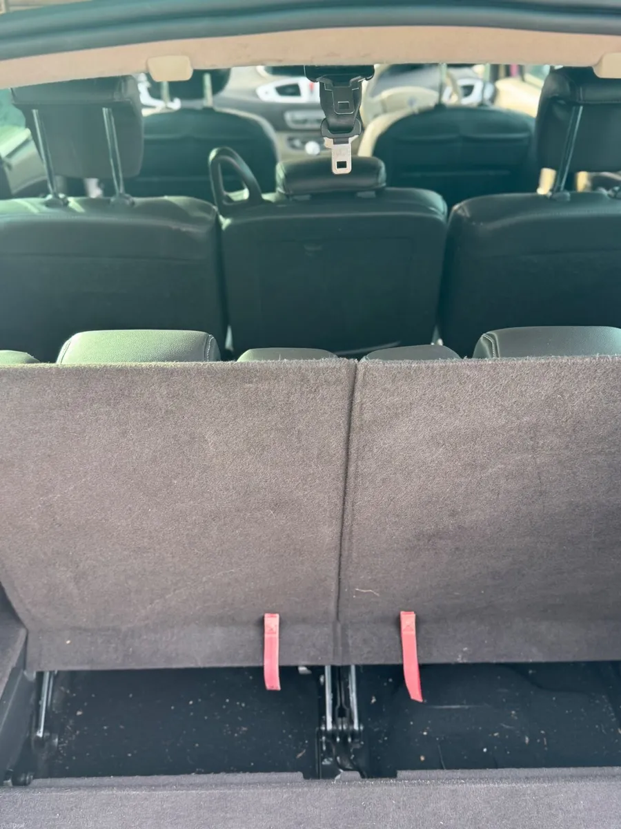 Renault Grand Scenic 2010 - Image 4