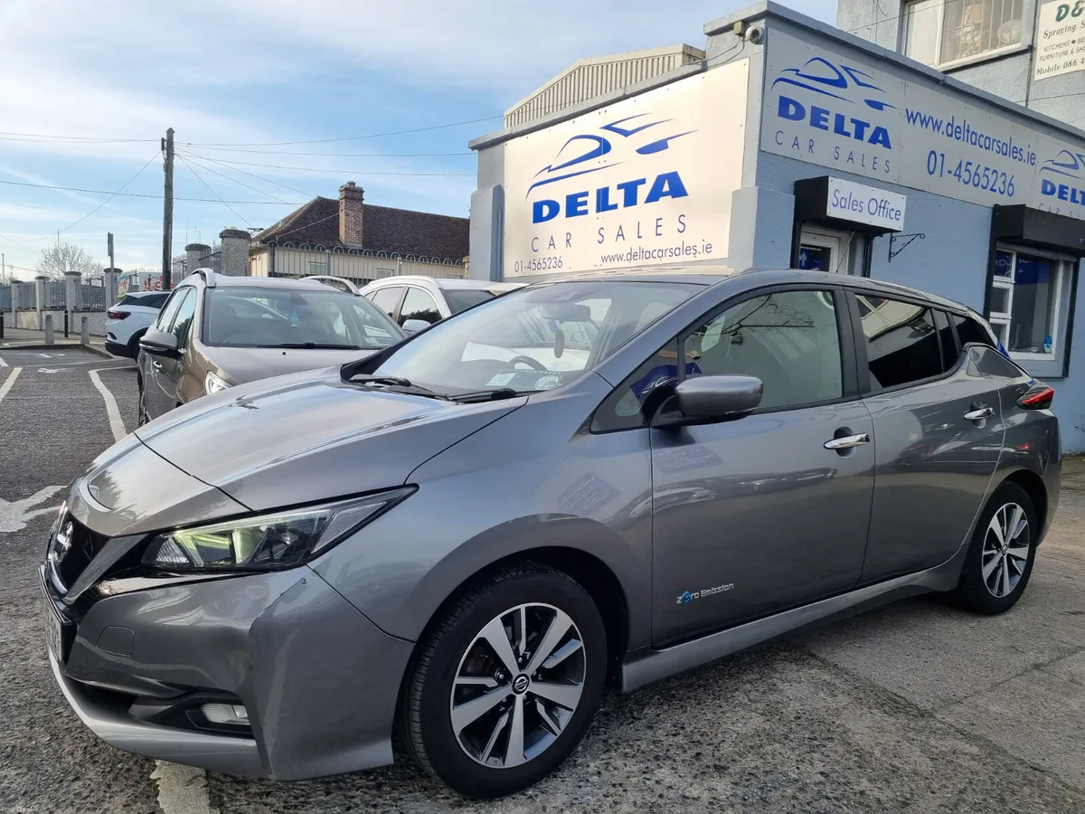 2020 NISSAN LEAF SV 40KWH FULLY ELECTRIC - Image 2