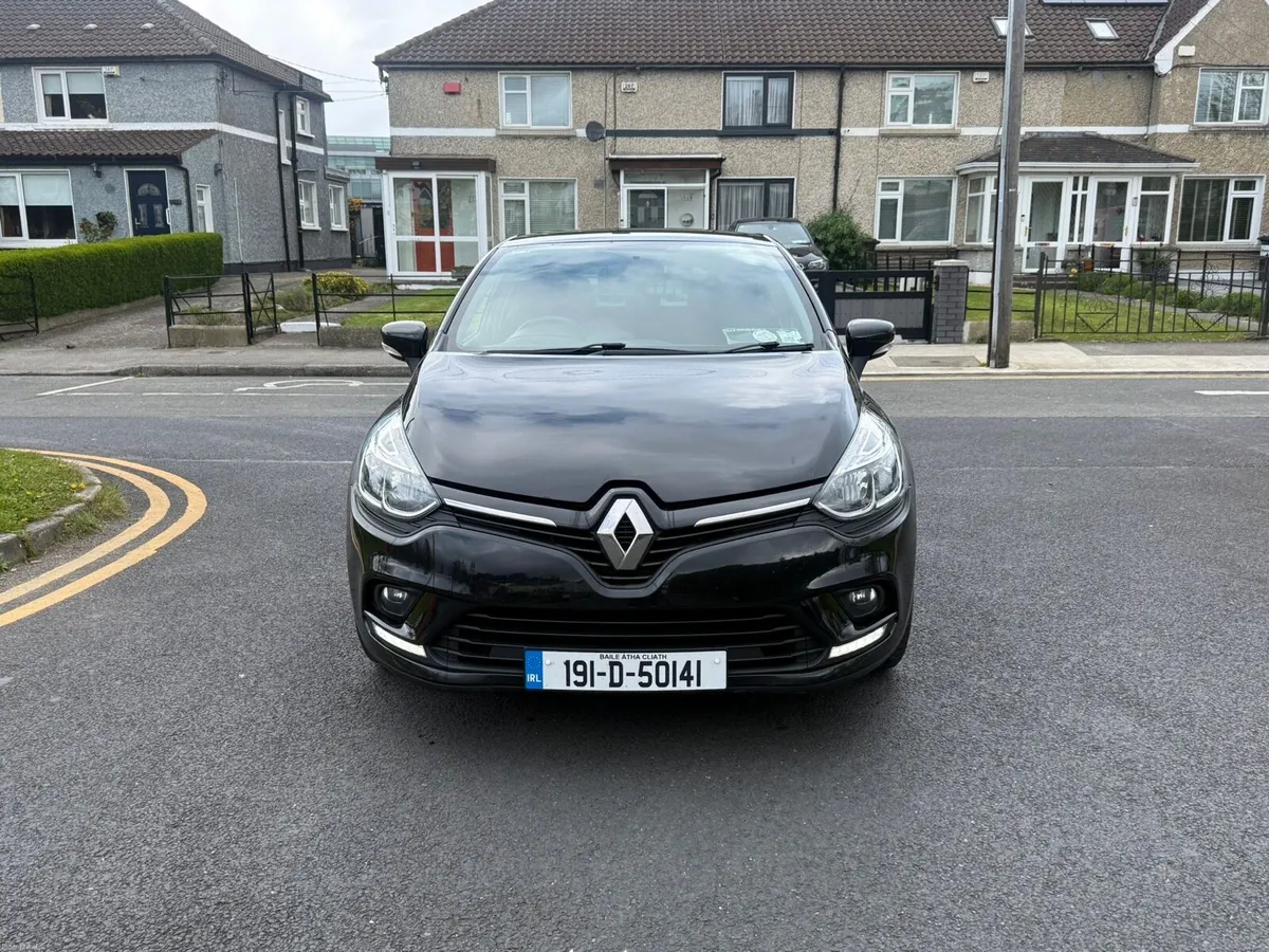 Renault Clio - Image 4