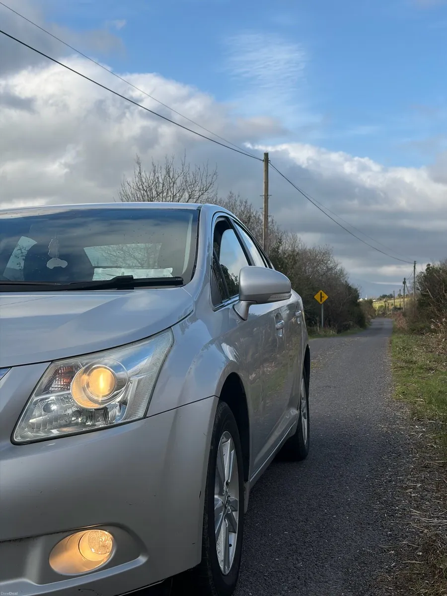 Toyota Avensis T27 2.0 diesel - Image 3