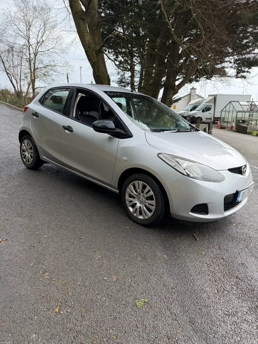 2010 Mazda 2 - Image 1