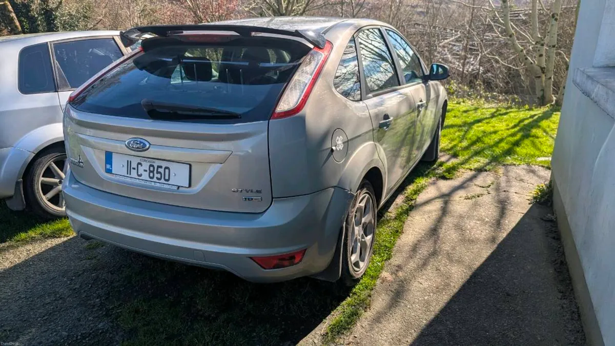 Ford Focus 1.6 tdci MK2.5 - Image 4