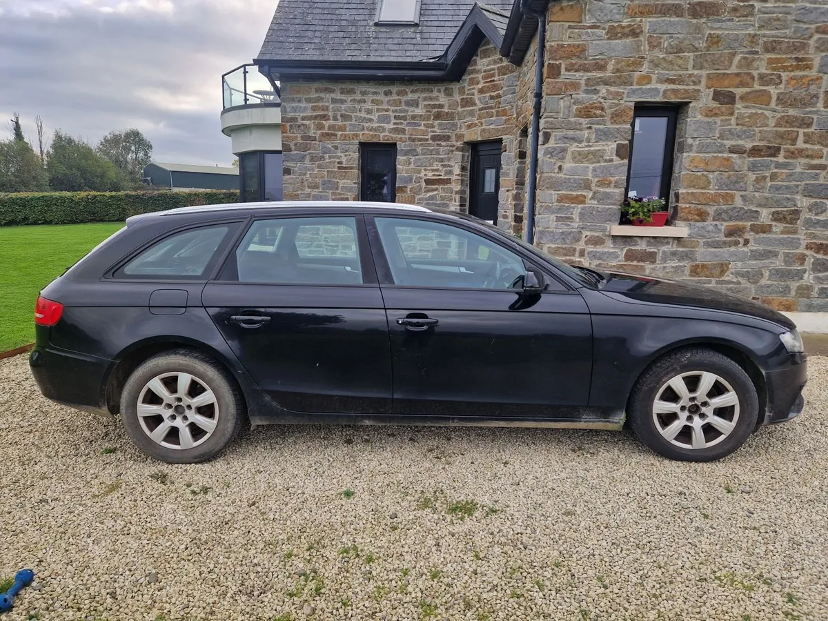 Audi A4 2010 - Image 3