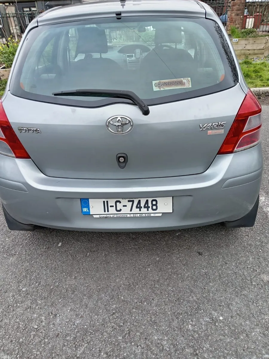 Toyota Yaris 2011 Sport - Image 3