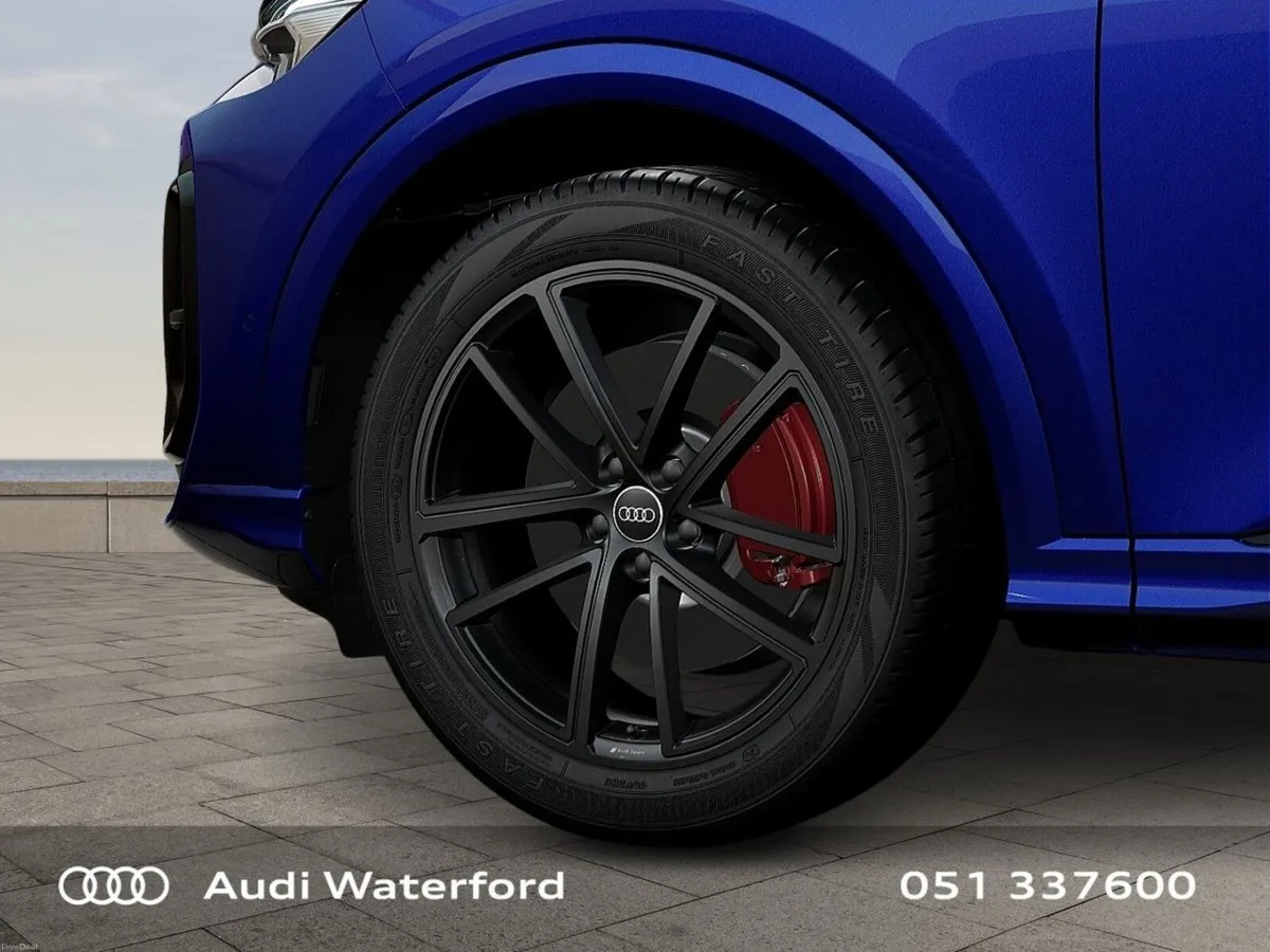 Audi Q5 E-Hybrid Q Competition from €870 per month - Image 5