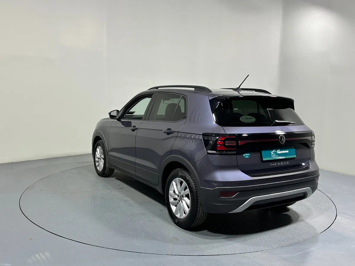 Volkswagen T-Cross Life 1.0 TSi 232 - Image 6