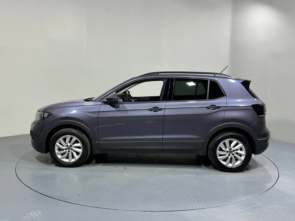 Volkswagen T-Cross Life 1.0 TSi 232 - Image 4