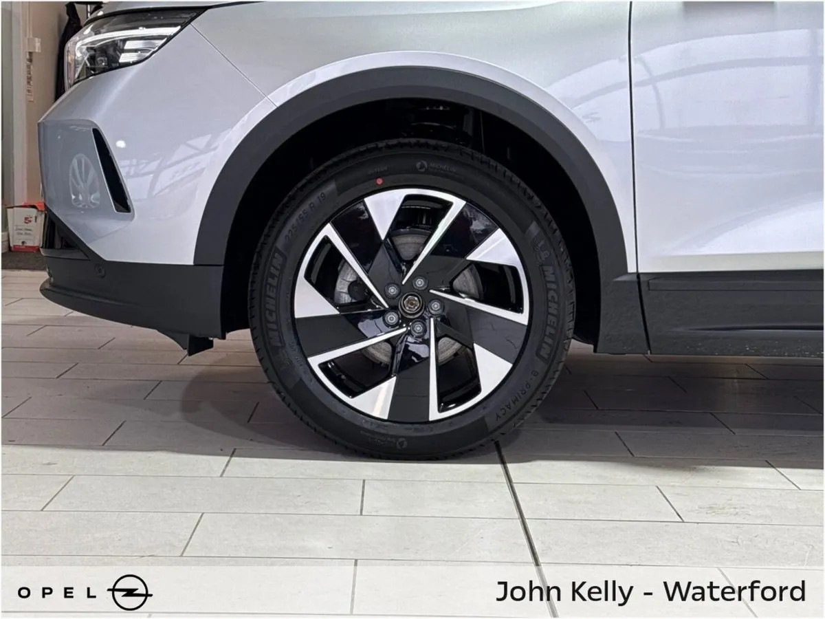 Opel Grandland X GS 1.2 MHEV 136PS - Image 6