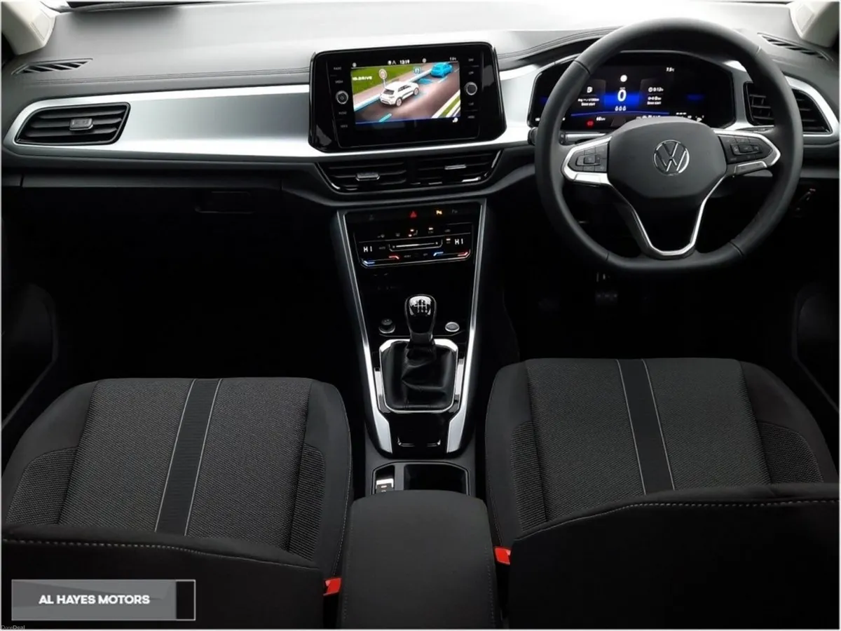 Volkswagen T-Roc **SOLD SOLD SOLD SOLD SOLD** - Image 2