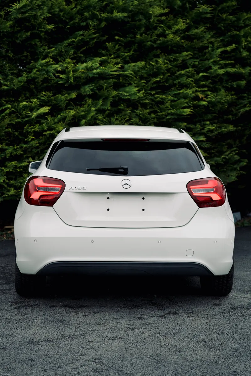 Mercedes-Benz 1.6 A180 2017 - Image 4