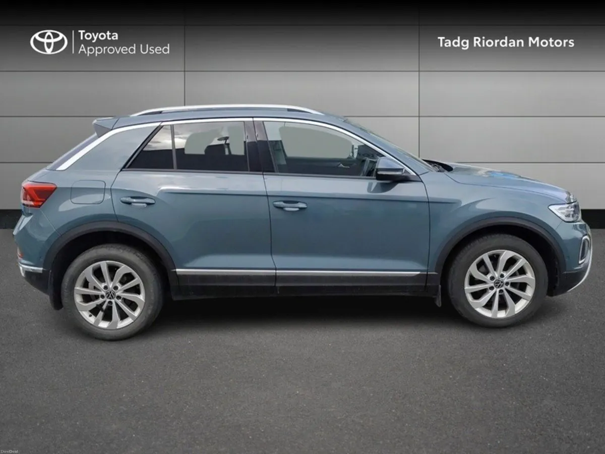 Volkswagen T-Roc STYLE PL 1.0 TSI MANUAL 6SPEED FW - Image 3