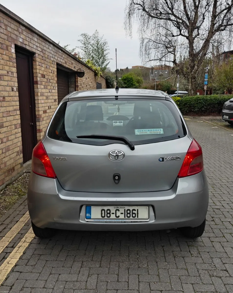 2008 Toyota Yaris - Image 2