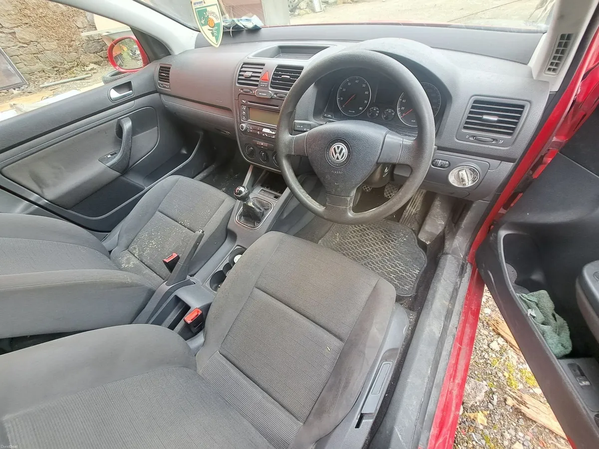 Volkswagen Golf 2005 - Image 3