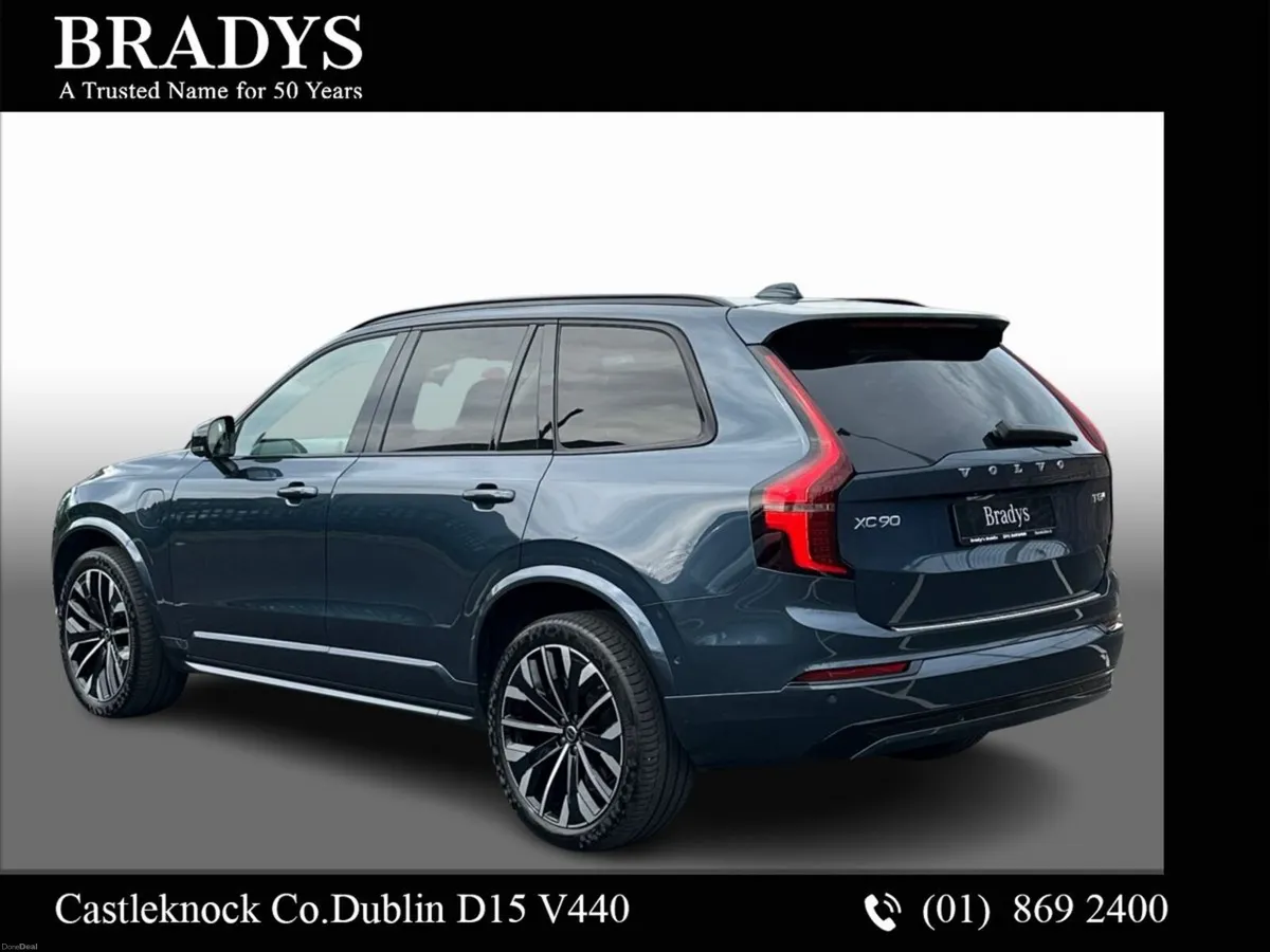Volvo XC90 T8 Ultra Dark Edition PHEV AWD - Image 4