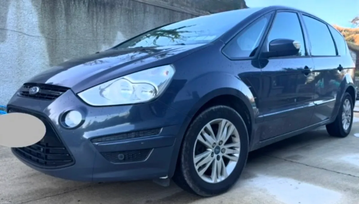 2014 Ford SMAX 2.0 TDCI Zetec- 7 Seats - Image 2