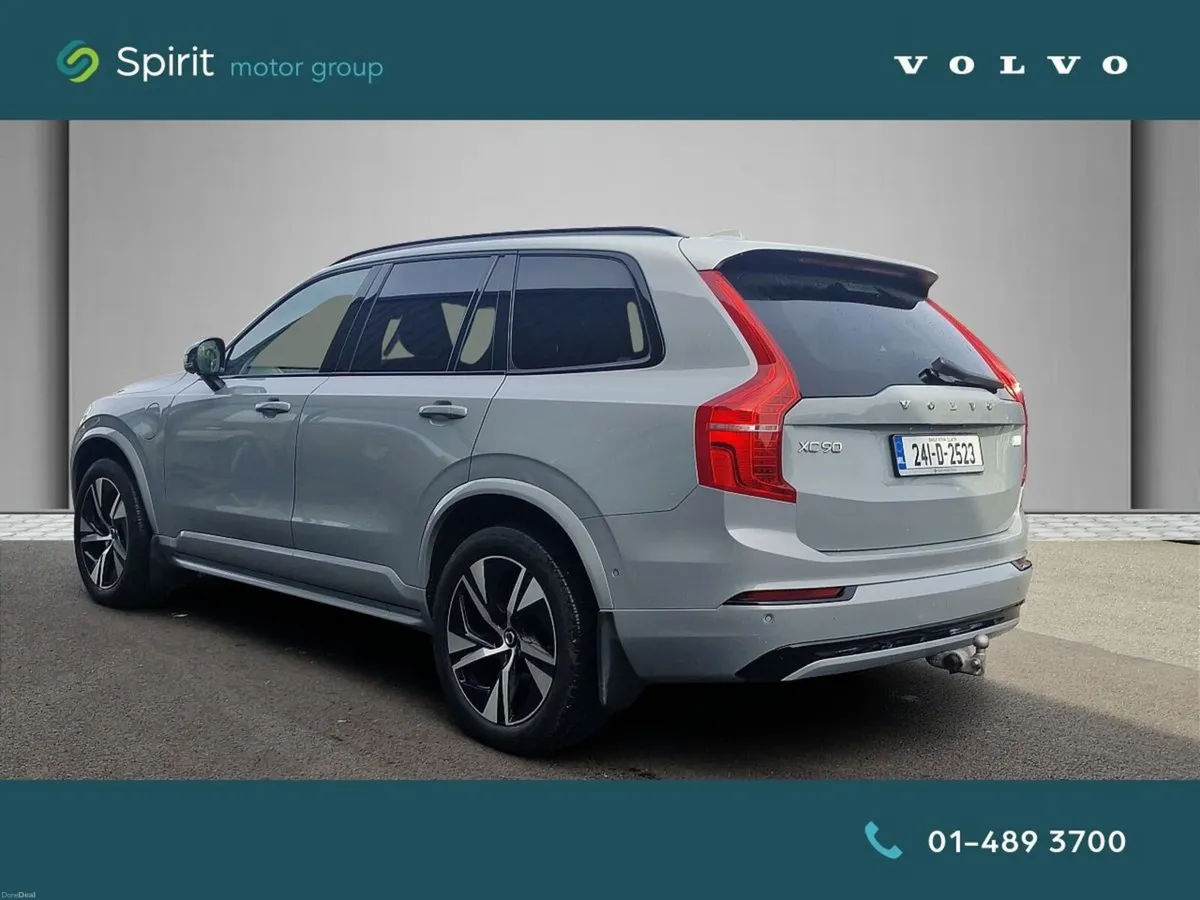Volvo XC90 T8 Plug In Hybrid, AWD Plus (Bright The - Image 3