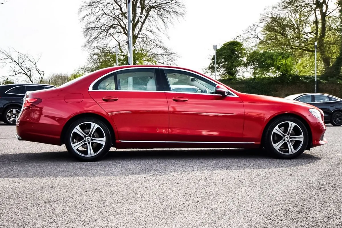 Mercedes-Benz E-Class E200d Avantgarde Low Mileage - Image 4