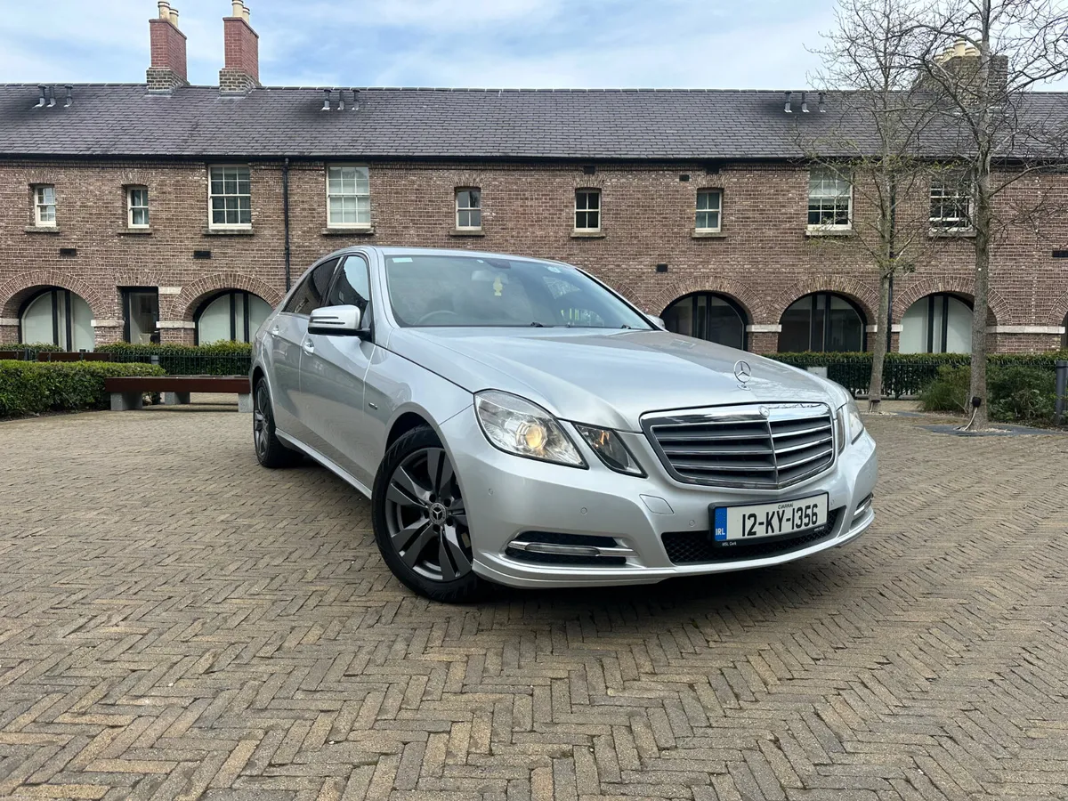 Mercedes-Benz E-Class 2012 - Image 1