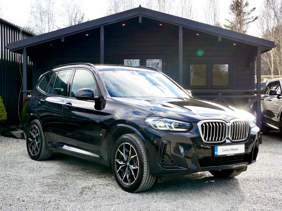 2024 BMW X3 30e M Sport - Image 1