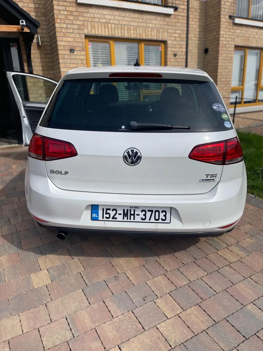 Volkswagen Golf 2015 Comfort-line Lounge Version - Image 2