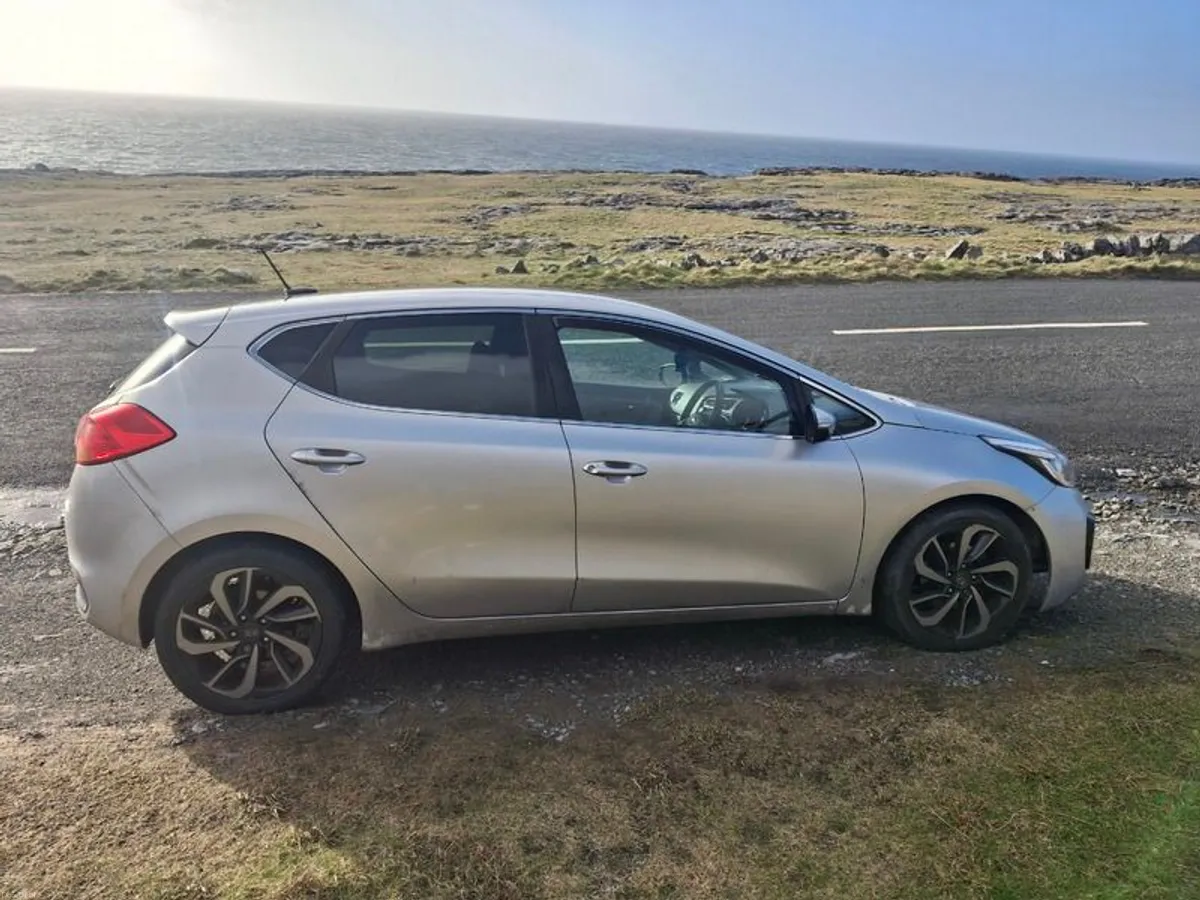 2013 Kia ceed - Image 2