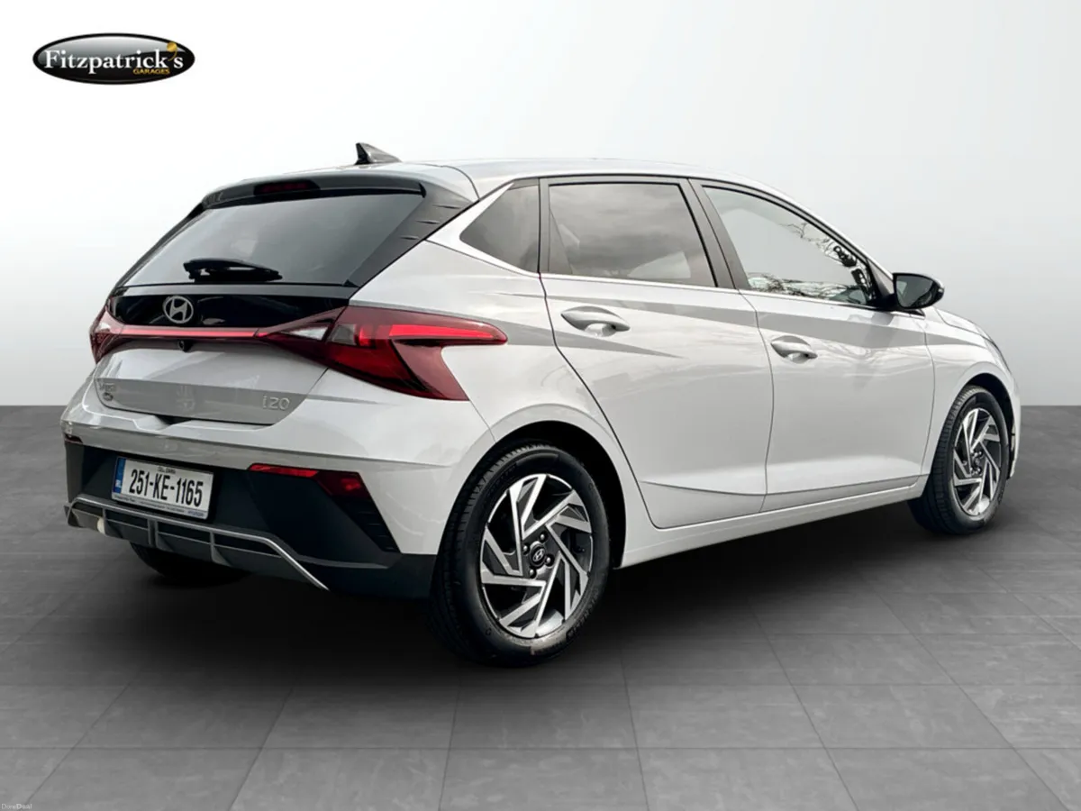 Hyundai i20 Deluxe Plus 1.2 Petrol - Image 5