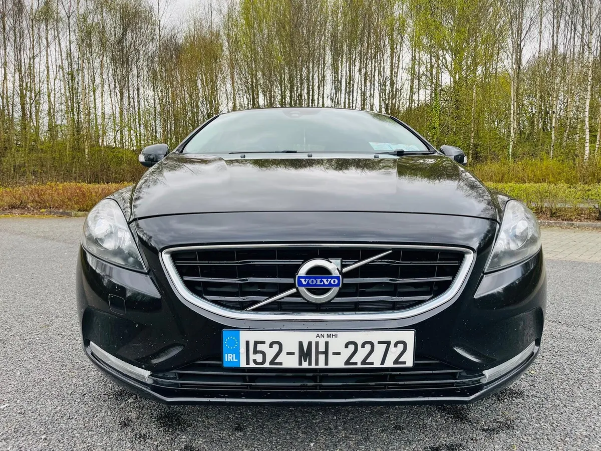 Volvo V 40 Good Condit2015 NCT until 14.05.2027 - Image 1