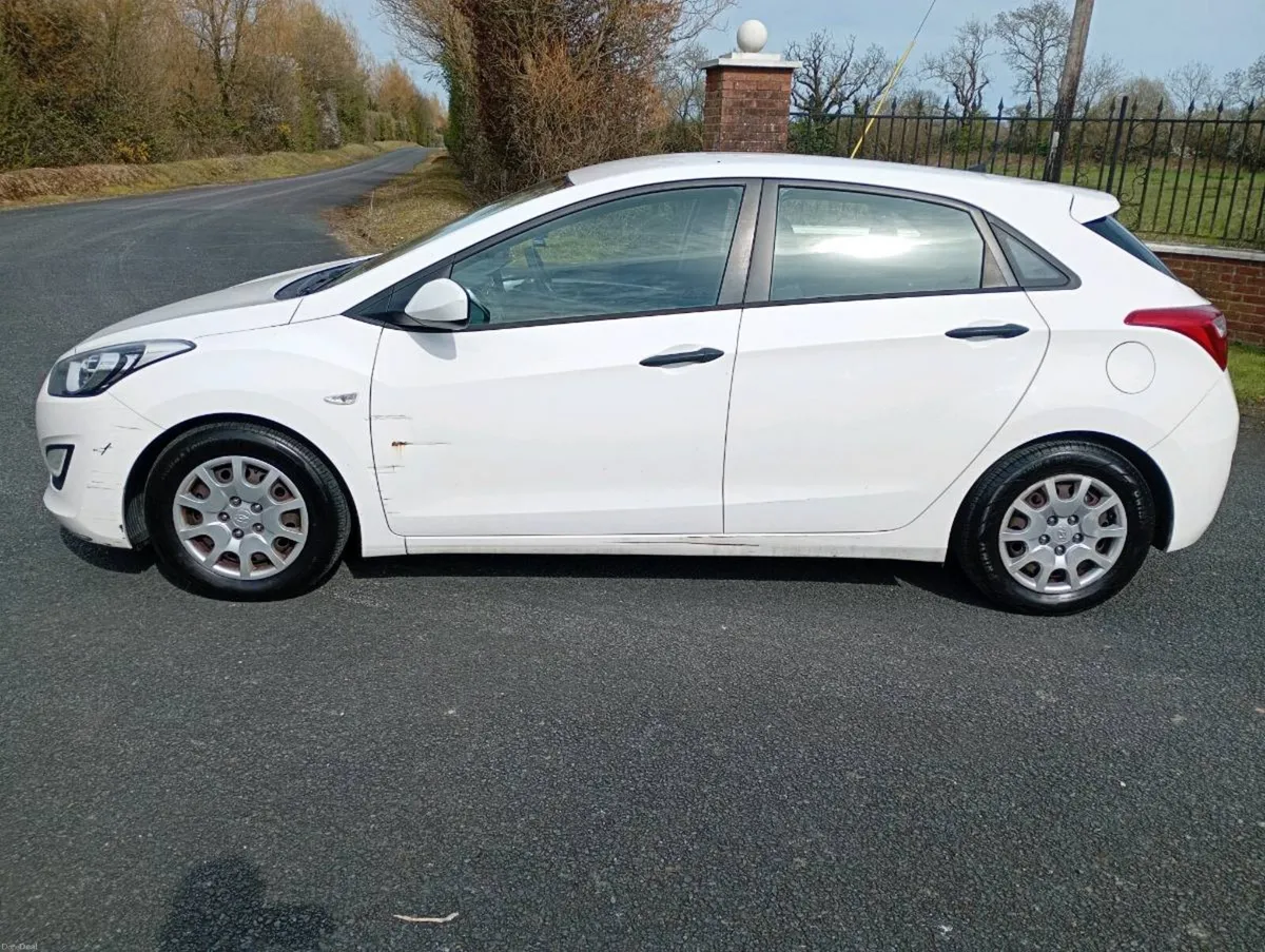 Hyundai i30 New Nct - Image 3