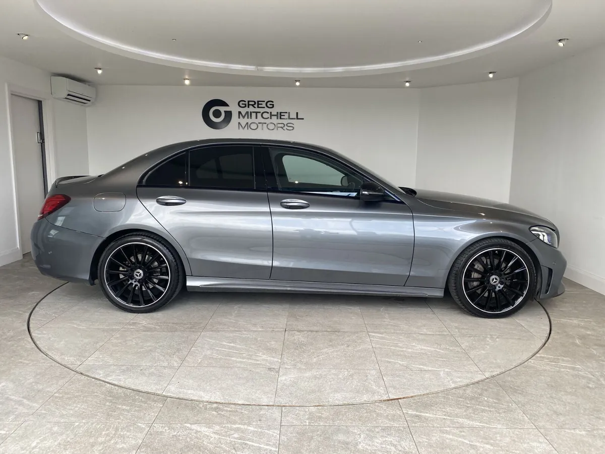 Mercedes-Benz C-Class 2021 - Image 4