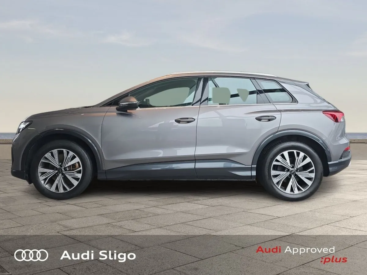 Audi Q4 e-tron 204HP Larger Battery 45 SPORT AUTO - Image 4
