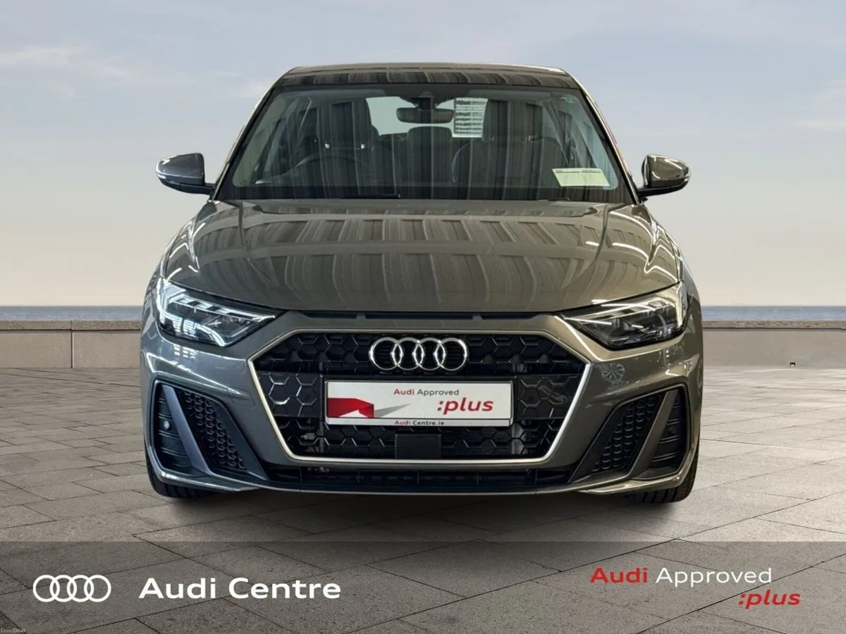 Audi A1 SB 30 TFSI 116HP S LINE - Image 2