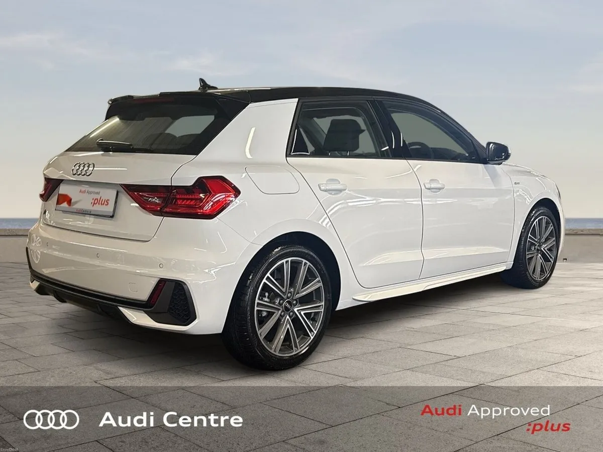 Audi A1 SB 30 TFSI 116HP S LINE - Image 3