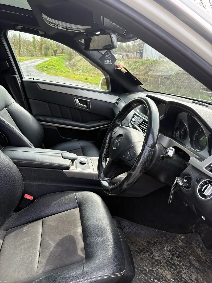 E350 Mercedes - Image 4