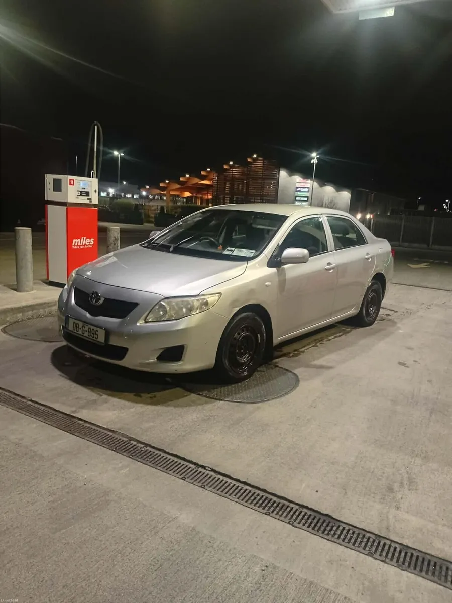 Toyota Corolla 2008 - Image 1