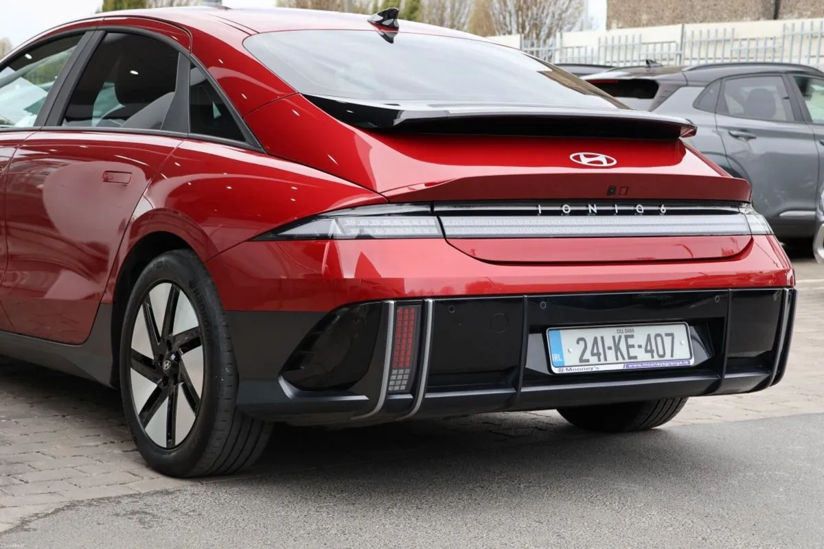 Hyundai IONIQ 6 Ioniq 6 Signature 53kWH, Beige Lea - Image 6