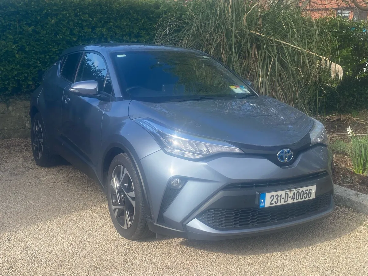 Toyota CHR Hybrid - Image 3