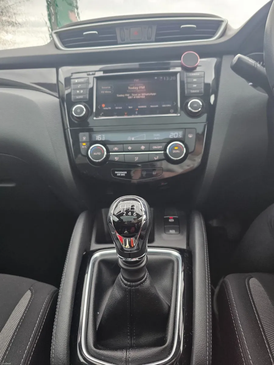 Nissan Qashqai 2021 - Image 2