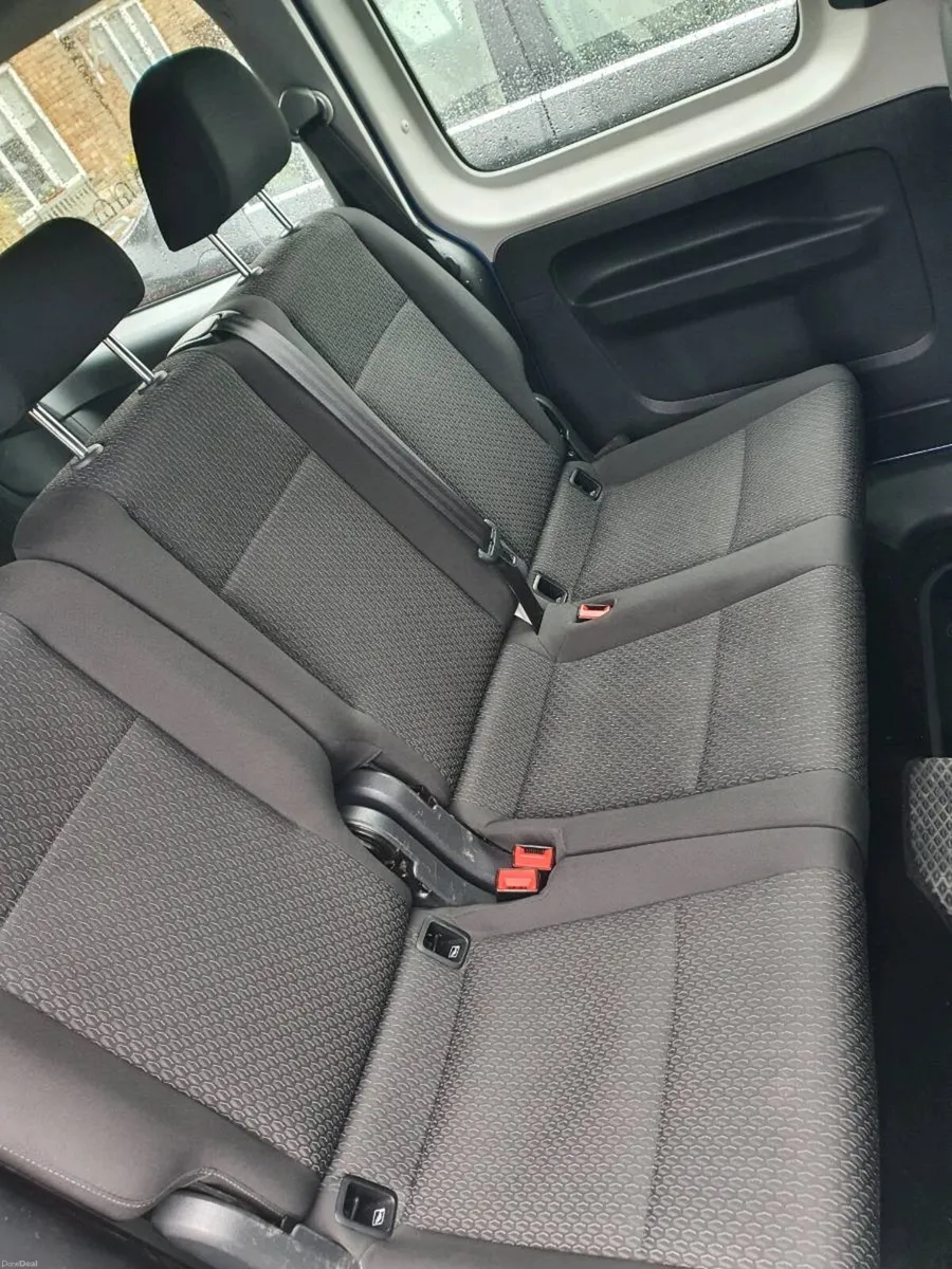 Volkswagen Caddy Taxi dsg automatic - Image 3