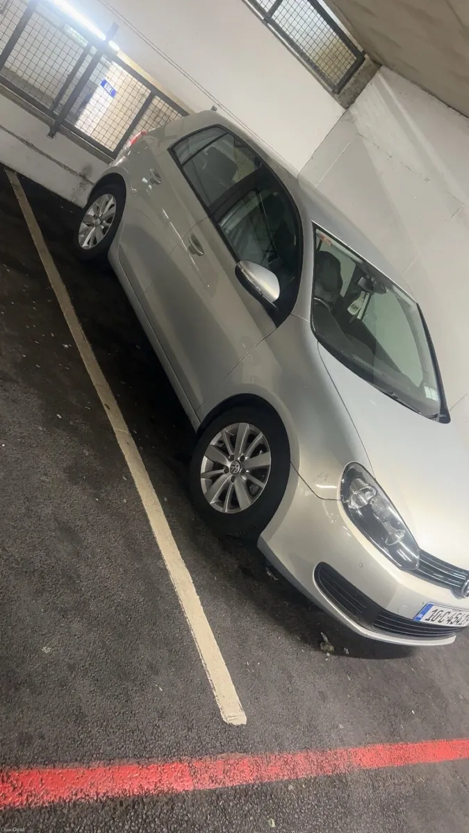 VW GOLF MATCH - Image 3