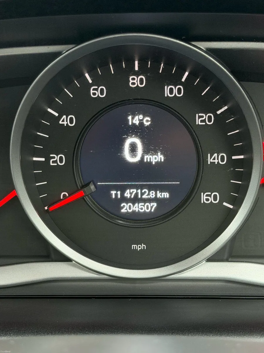 Volvo XC60 SE D Nav 4 - Image 2