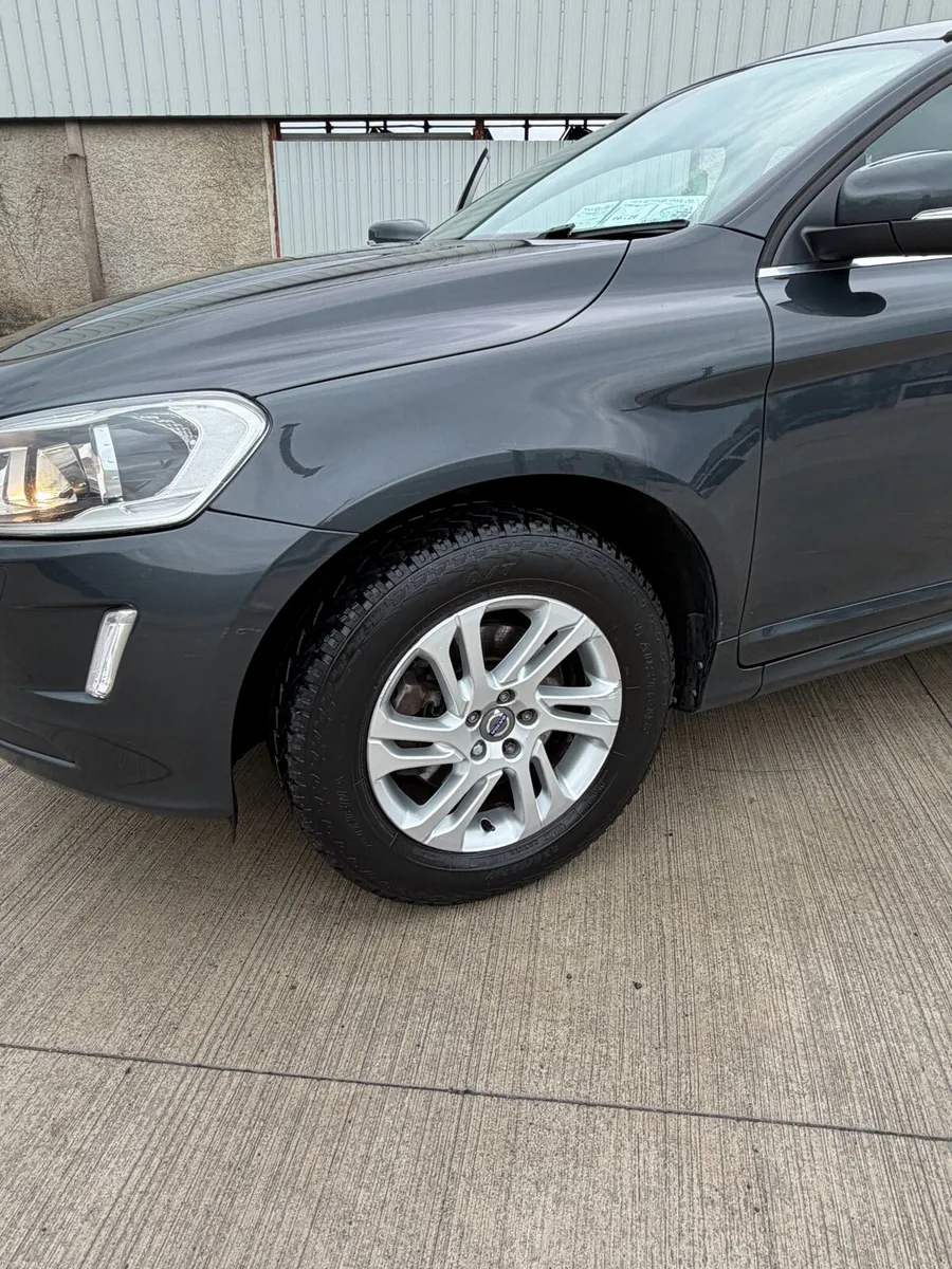 Volvo XC60 SE D Nav 4 - Image 4