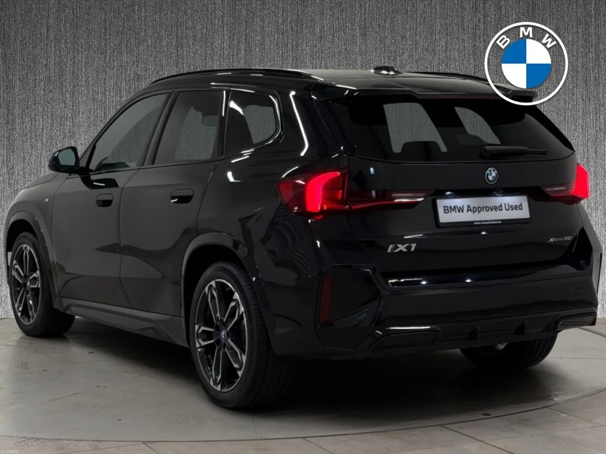 BMW iX1 xDrive30e M Sport - Image 3