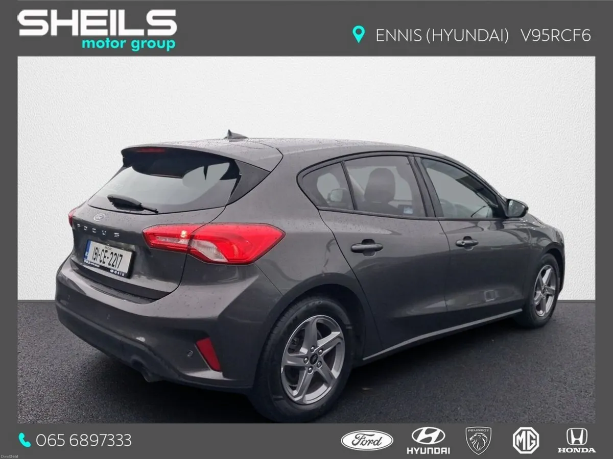 Ford Focus 1.0 Ecoboost 125PS Titanium - Image 2