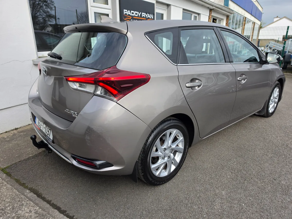 2016 Toyota Auris 1.4 D4d Luna Manual - Image 3