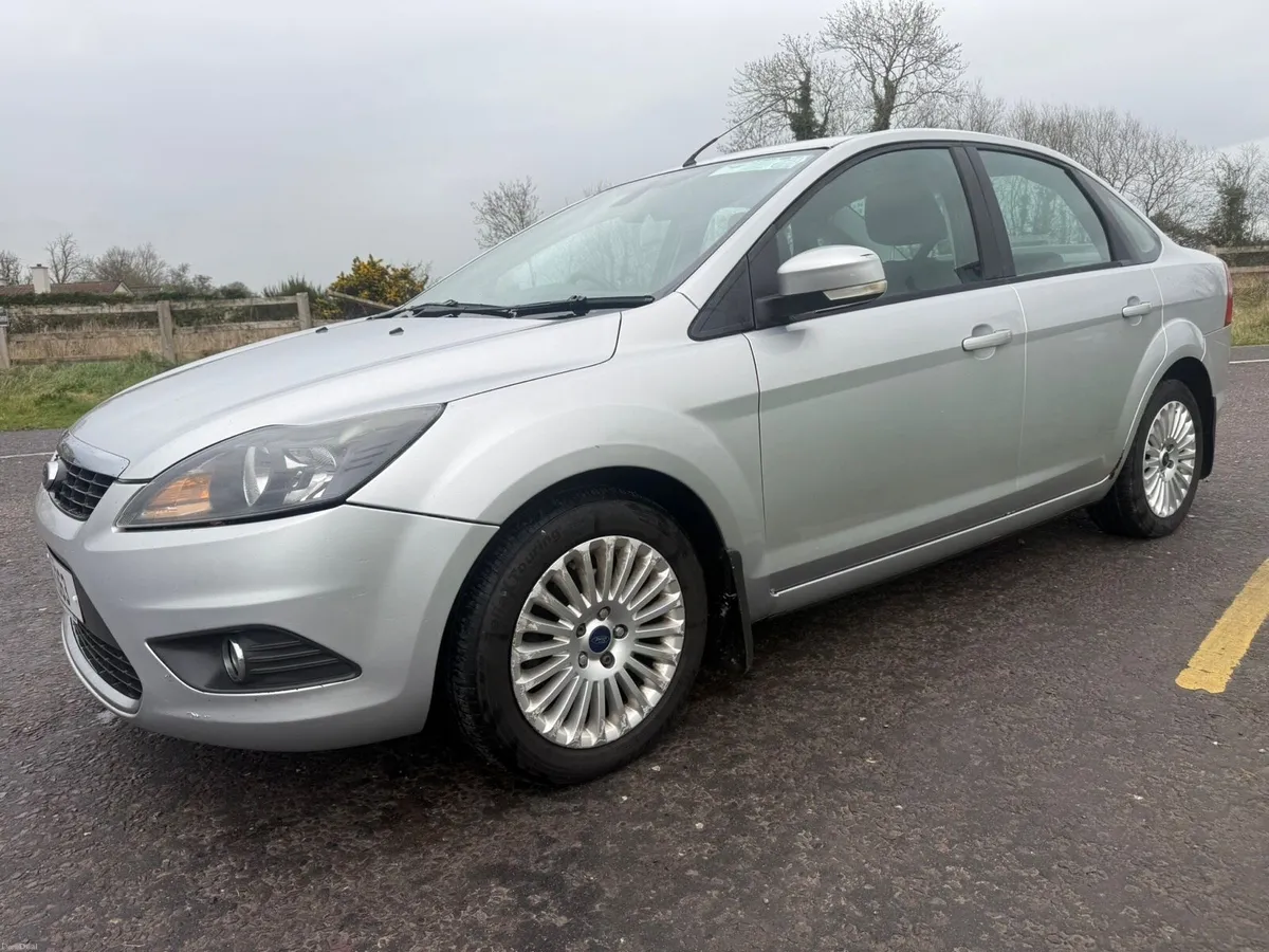 FORD FOCUS TITANIUM 1.6TDCI NCT 5/27 2011 - Image 2